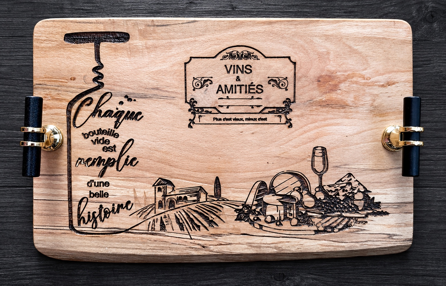 Référence PL 4 — exemple de planche en merisier gravée sur commande