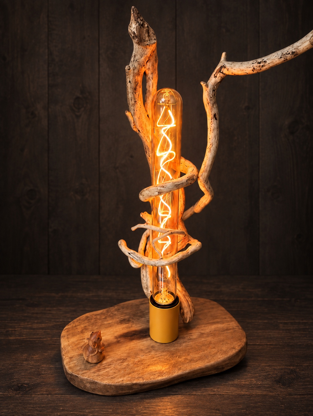 Lampes en bois recyclé — image 9