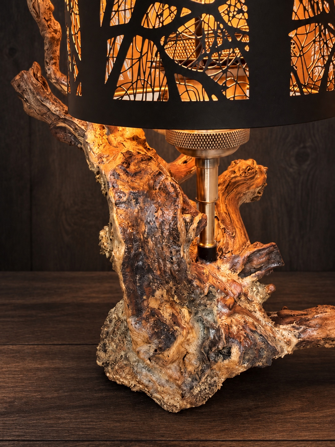 Lampes en bois recyclé — image 12